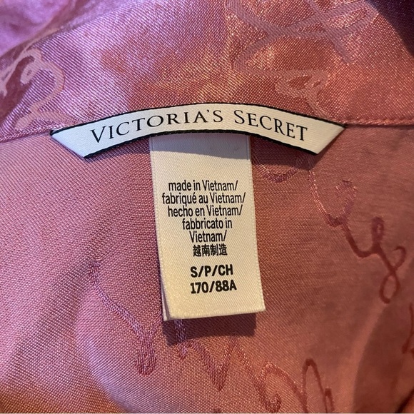 VICTORIA’S SECRET Women Pink All Over Print Sleepwear Romper Size Small - Picture 6 of 9